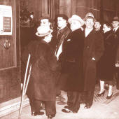 Picture of FDIC examiners closing a bank circa 1935