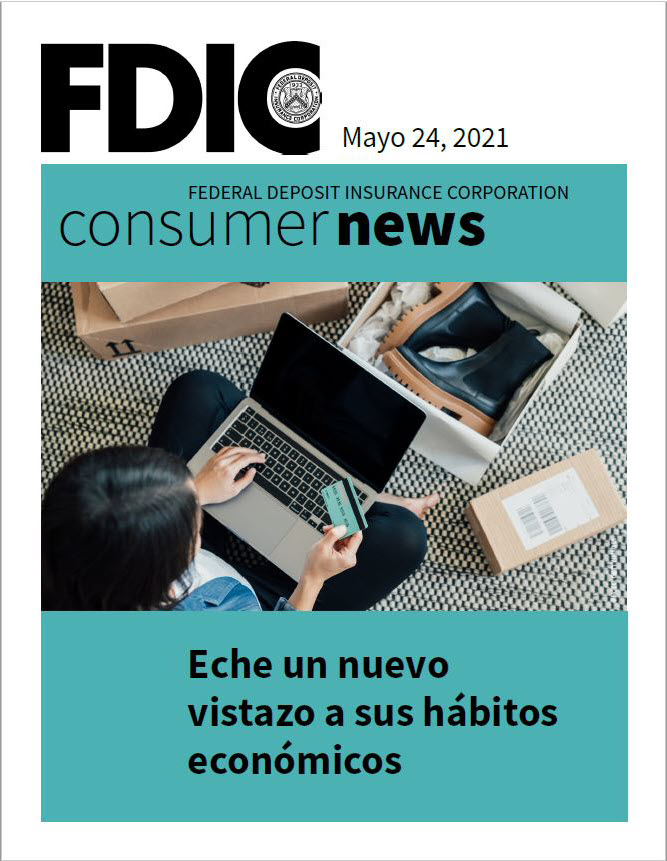 FDIC Consumer News - Mayo - Imagen de un dama viendo su tarjeta de credito con una laptop en sus piernas